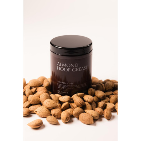 Grasso per zoccoli Mandorla Grooming Deluxe