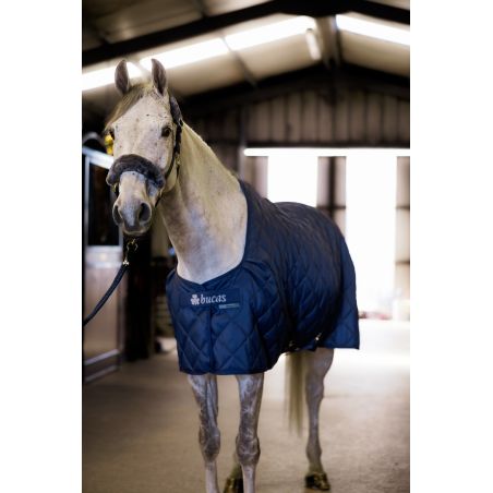 Coperta da scuderia Bucas Cosy