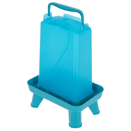 Abbeveratoio in plastica su piedistallo