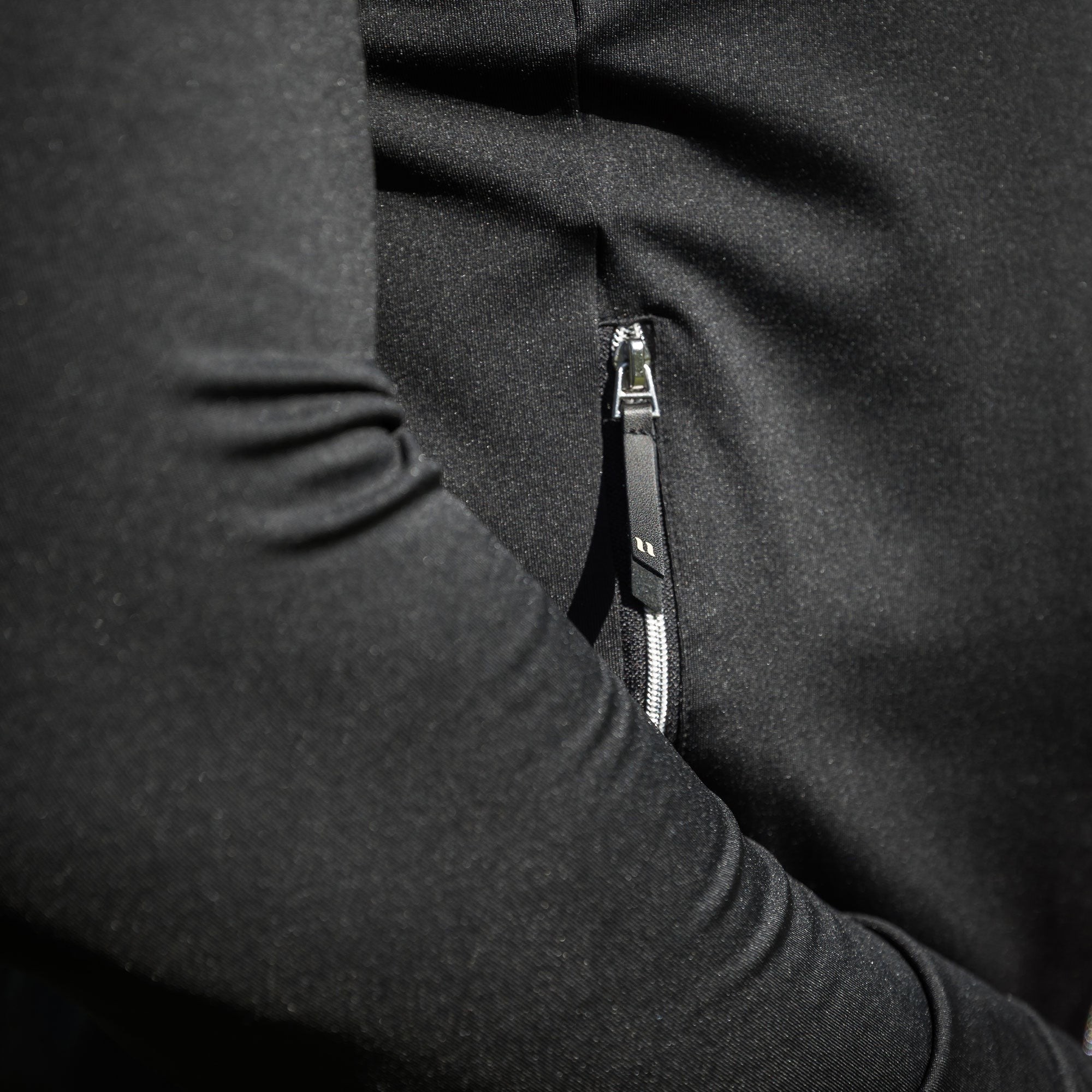 Sweat homme Liam P4G Back on Track Noir