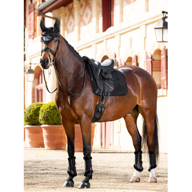 Sottosella ammortizzante LeMieux Merino+ foderato in pelle scamosciata per dressage Sottosella ammortizzante LeMieux Merino+ foderato in pelle scamosciata per dressage