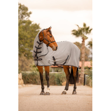 Coperta anti-mosche Horze Paso Fino con collo amovibile e protezione UV Coperta anti-mosche Horze Paso Fino con collo amovibile e protezione UV