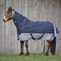 Couverture Equithème Tyrex 600 D 150G Marine / gris Couverture Equithème Tyrex 600 D 150G Marine / gris