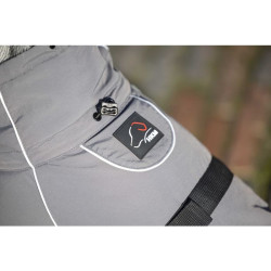 Cappotto per cane Buddy con fodera in pile HKM Grigio scuro Cappotto per cane Buddy con fodera in pile HKM Grigio scuro