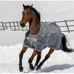 Coperta Bucas Smartex Big Neck Medium 150g Cancello di ferro Grigio Coperta Bucas Smartex Big Neck Medium 150g Cancello di ferro Grigio
