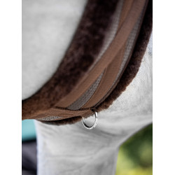 Sottopancia LeMieux anatomico foderato in montone Marrone / marrone Sottopancia LeMieux anatomico foderato in montone Marrone / marrone