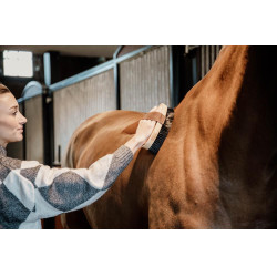 Spazzola morbida con setole dure Grooming Deluxe by Kentucky Spazzola morbida con setole dure Grooming Deluxe by Kentucky