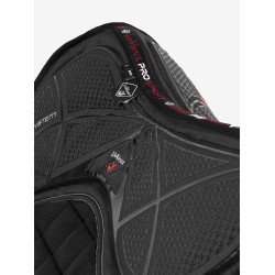 Tappetino LeMieux X-Grip Silicone Dressage Square Nero Tappetino LeMieux X-Grip Silicone Dressage Square Nero