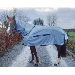 Coperta anti-mosche Bucas Buzz-Off Rain con copricollo Coperta anti-mosche Bucas Buzz-Off Rain con copricollo