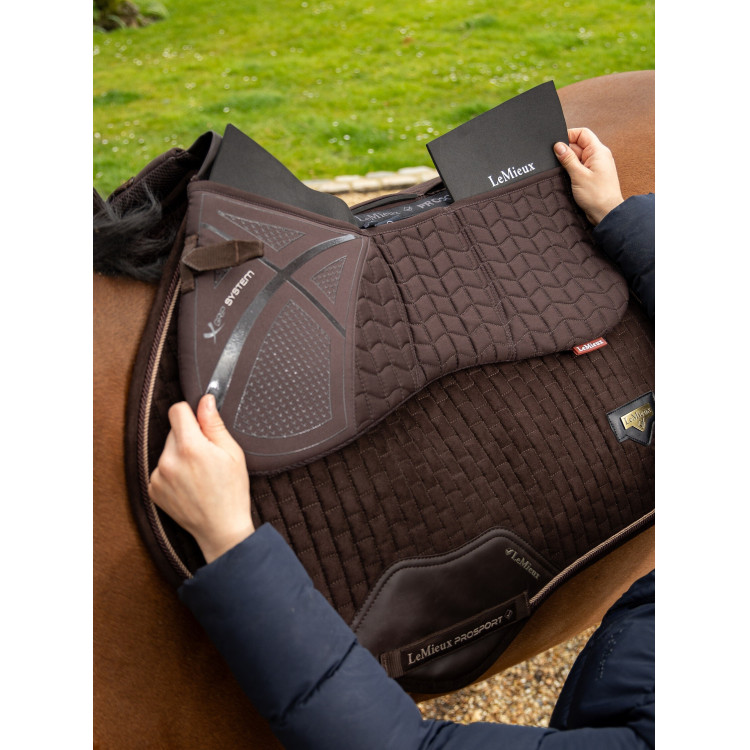 Ammortizzatore con cuscinetti LeMieux Quilted ProSorb 3 Tasche Ammortizzatore con cuscinetti LeMieux Quilted ProSorb 3 Tasche