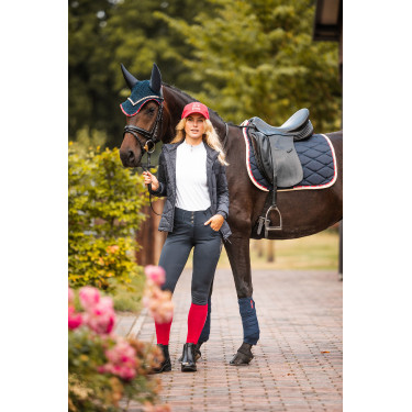 Sottosella da dressage B Vertigo Amory con monogramma ricamato Blu marino scuro Sottosella da dressage B Vertigo Amory con monogramma ricamato Blu marino scuro