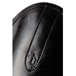 Mini-chaps Horze Wicklow con perforazioni floreali Nero Mini-chaps Horze Wicklow con perforazioni floreali Nero