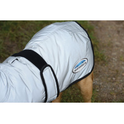 Coperta per cane riflettente 220g Weatherbeeta Coperta per cane riflettente 220g Weatherbeeta
