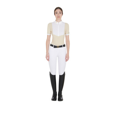 Polo aderente in cotone plissé a maniche corte da donna Equestro Polo aderente in cotone plissé a maniche corte da donna Equestro