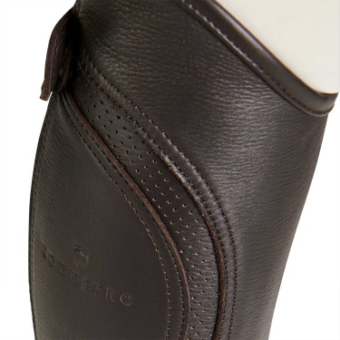 Mini-chaps unisex in pelle traforata per un comfort massimo Salisbury Equestro Marrone Mini-chaps unisex in pelle traforata per un comfort massimo Salisbury Equestro Marrone