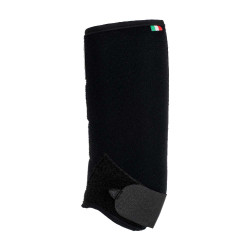 Stinchiere anteriori in neoprene con inserti in gel Respira Acavallo Nero Stinchiere anteriori in neoprene con inserti in gel Respira Acavallo Nero