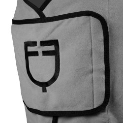Coperta in pile con chiusura frontale a pattina GP Equestro Grigio
