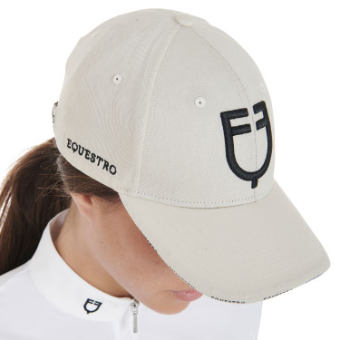 Cappellino unisex della nuova collezione Equestro Cappellino unisex della nuova collezione Equestro