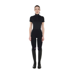 Strato base aderente a maniche corte da donna in tessuto tecnico Equestro Nero / lilla Strato base aderente a maniche corte da donna in tessuto tecnico Equestro Nero / lilla