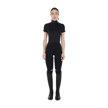 Strato base aderente a maniche corte da donna in tessuto tecnico Equestro Nero / lilla Strato base aderente a maniche corte da donna in tessuto tecnico Equestro Nero / lilla