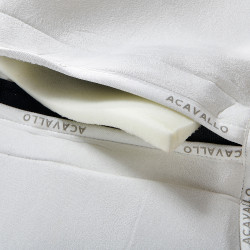 Ammortizzatore in memory foam con gel esagonale e rialzo posteriore Acavallo Bianco