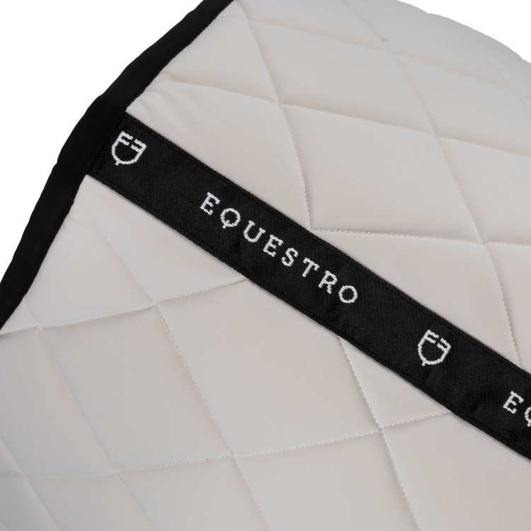Sottosella da salto in tessuto tecnico con logo ricamato Black Line Edition Equestro Sottosella da salto in tessuto tecnico con logo ricamato Black Line Edition Equestro