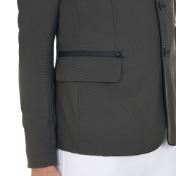 Giacca da concorso Uomo in Tessuto Stretch con Tasche con Zip Equestro Grigio Giacca da concorso Uomo in Tessuto Stretch con Tasche con Zip Equestro Grigio