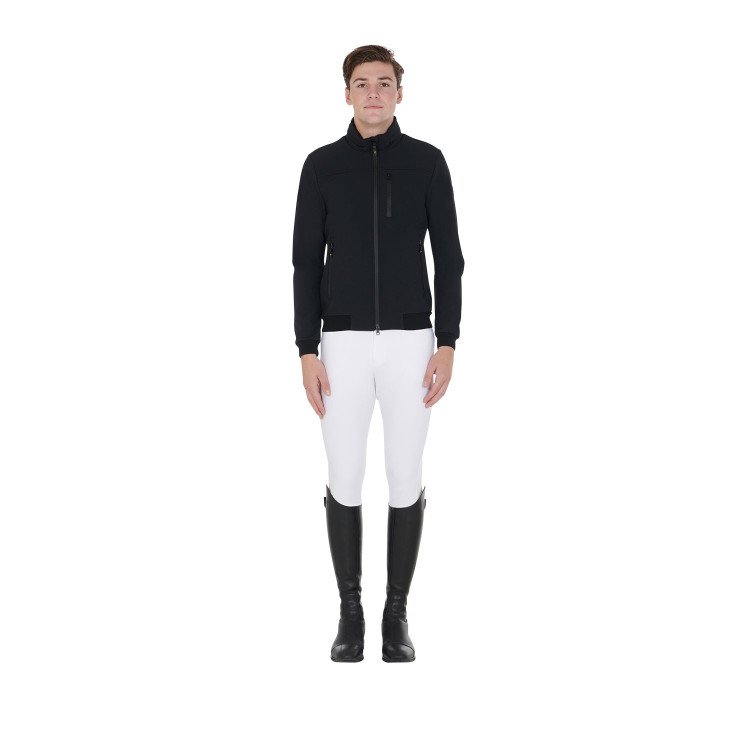 Giacca da uomo in tessuto tecnico con cappuccio rimovibile Equestro Giacca da uomo in tessuto tecnico con cappuccio rimovibile Equestro
