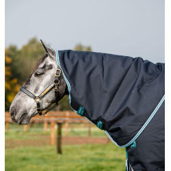 Coperta Horseware Amigo® Bravo 12 Plus 250g 1200D Marina / acqua Blu Coperta Horseware Amigo® Bravo 12 Plus 250g 1200D Marina / acqua Blu