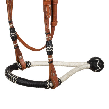 Set bosal bicolore con redini in crine di cavallo Pool's Set bosal bicolore con redini in crine di cavallo Pool's