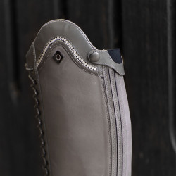 Stivali da equitazione Imperial Riding Olania Dressage Lunghi/Regolari Grigio Stivali da equitazione Imperial Riding Olania Dressage Lunghi/Regolari Grigio