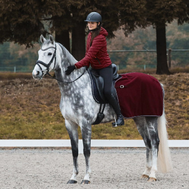 Coprireni in pile Kiel Horze Rosso scuro Coprireni in pile Kiel Horze Rosso scuro