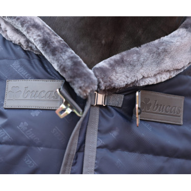 Coperta da scuderia Bucas Show-Line 150g SF Coperta da scuderia Bucas Show-Line 150g SF