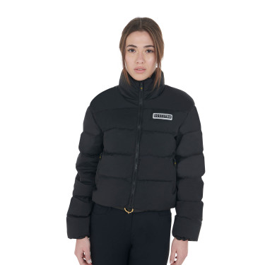 Piumino corto da donna in tessuto stretch Equestro Nero