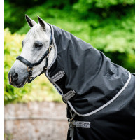 Coperta Horseware Amigo 1200D Plus Turnout Bundle 50g 100g e 200g Ombra scura / blu navy / rosa Grigio Coperta Horseware Amigo 1200D Plus Turnout Bundle 50g 100g e 200g Ombra scura / blu navy / rosa Grigio