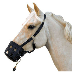 Capezzina con museruola HKM Nero