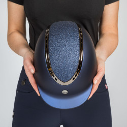 Casco EQ3 Pardus Smooth Top con rotella Back on Track Blu glitterato