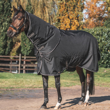 Coperta Back on Track Obsidian con Collo Coperta Back on Track Obsidian con Collo