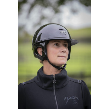 Casco Penelope visiera lunga Casco Penelope visiera lunga