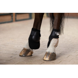 Paranocche speciali Eskadron Nero