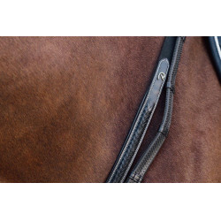 Brustblatt mit geflochtenem Steg D Kollektion Dy'on Nero Brustblatt mit geflochtenem Steg D Kollektion Dy'on Nero