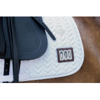 Sottosella da competizione Fishbone con 2 numeri Kentucky Dressage Bianco Sottosella da competizione Fishbone con 2 numeri Kentucky Dressage Bianco