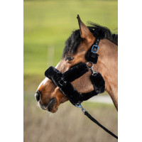 Capestro Cosy in montone sintetico HFI Nero Capestro Cosy in montone sintetico HFI Nero