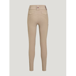 Pantaloni Tommy Hilfiger Equestrian Highland Hybrid da donna con grip al ginocchio Stagione beige Pantaloni Tommy Hilfiger Equestrian Highland Hybrid da donna con grip al ginocchio Stagione beige