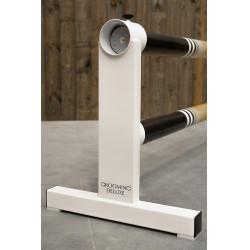 Cavalletti chandeliers in T Grooming Deluxe by Kentucky Bianco