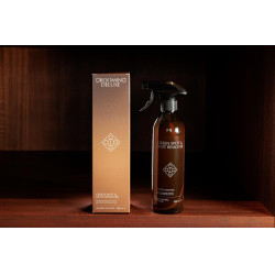 Smacchiatore macchie verdi e polvere Mandorla Grooming Deluxe by Kentucky Smacchiatore macchie verdi e polvere Mandorla Grooming Deluxe by Kentucky