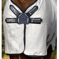 Coperta antimosche Rambo Natura Summer 0g con copricollo Horseware Bianco / blu navy