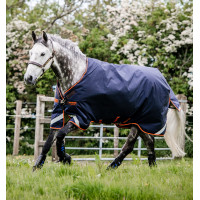 Coperta Horseware Rambo Original 100g con Leg Arches Marina / arancione Blu Coperta Horseware Rambo Original 100g con Leg Arches Marina / arancione Blu
