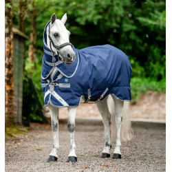 Coperta Horseware Rhino Plus Pony Turnout 0g Nero / grigio titanio / blu classico Coperta Horseware Rhino Plus Pony Turnout 0g Nero / grigio titanio / blu classico
