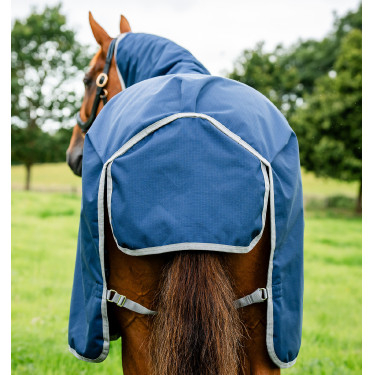 Coperta Amigo Ripstop Horseware 900D Plus Turnout 200g Marina / grigio titanio Blu marino Coperta Amigo Ripstop Horseware 900D Plus Turnout 200g Marina / grigio titanio Blu marino